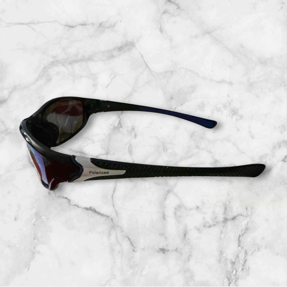Men’s Polarized Black and Blue Sunglasses NIP - Picture 3 of 6